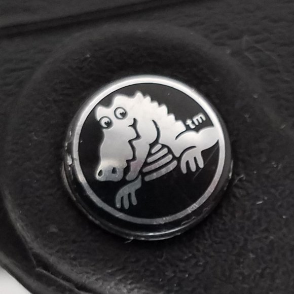 Crocs' Women’s Patricia Sandal - Picture 4 of 13